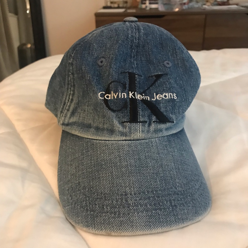 Calvin Klein Jeans Hat “Dad hat”